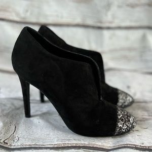 Jessica Simpson Saturn black suede booties with glitter toe Size 7.5